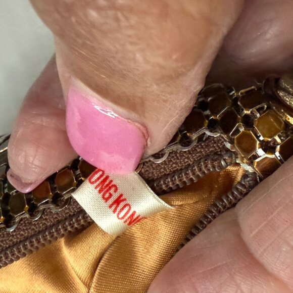 Womens Vintage Gold Mesh Evening Crossbody Purse – Made in Hong Kong Cocktail - Picture 8 of 9